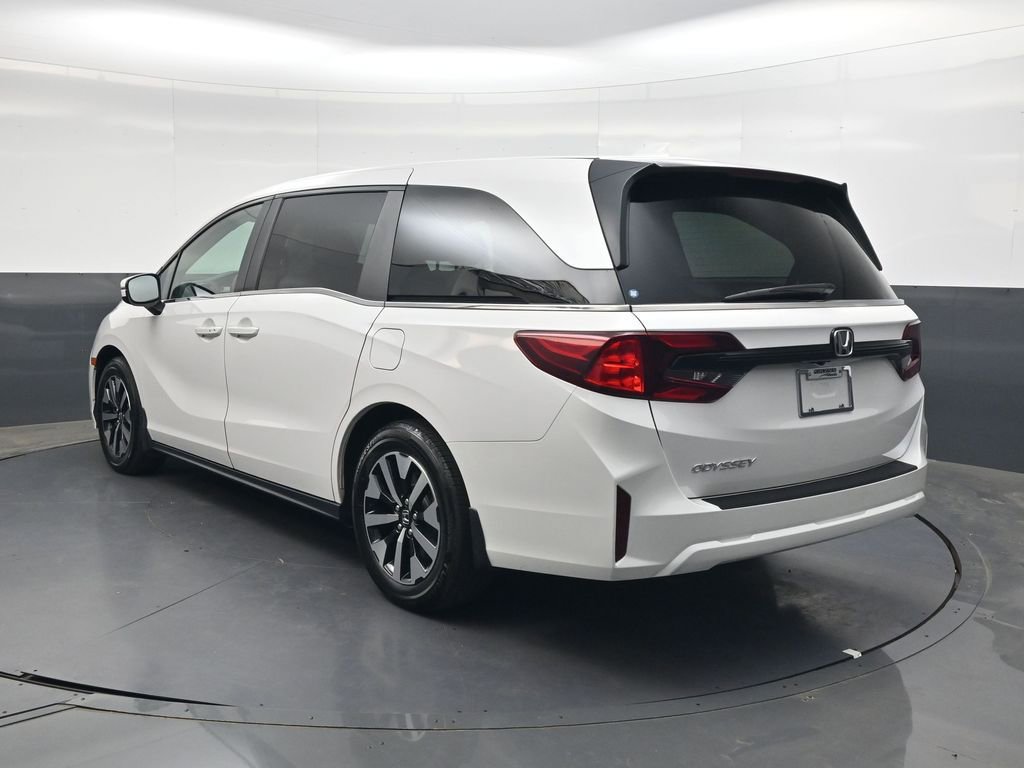 Certified 2026 Honda Odyssey EX-L image 6