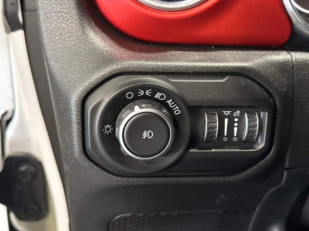 Used 2020 Jeep Wrangler Unlimited Rubicon image 21