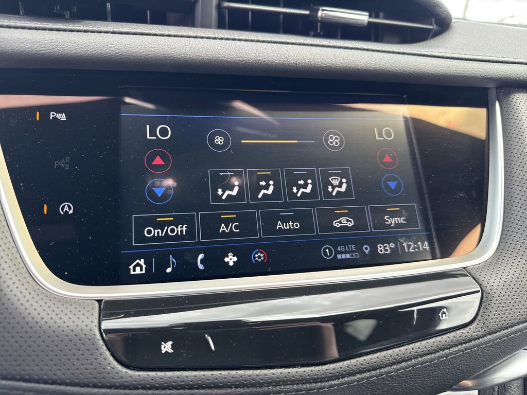 New 2026 Cadillac XT5 Luxury image 19