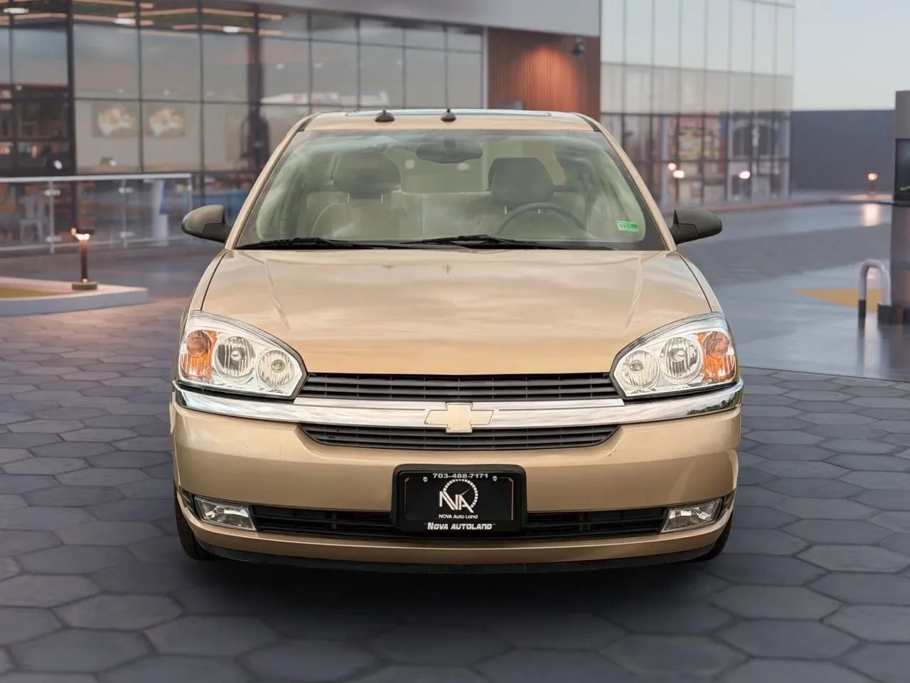 Used 2005 Chevrolet Malibu LT w/ Preferred Equipment Group image 3
