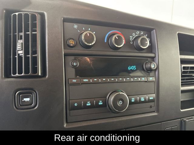 Used 2024 Chevrolet Express 3500 LT w/ LT Preferred Equipment Group RWD image 8
