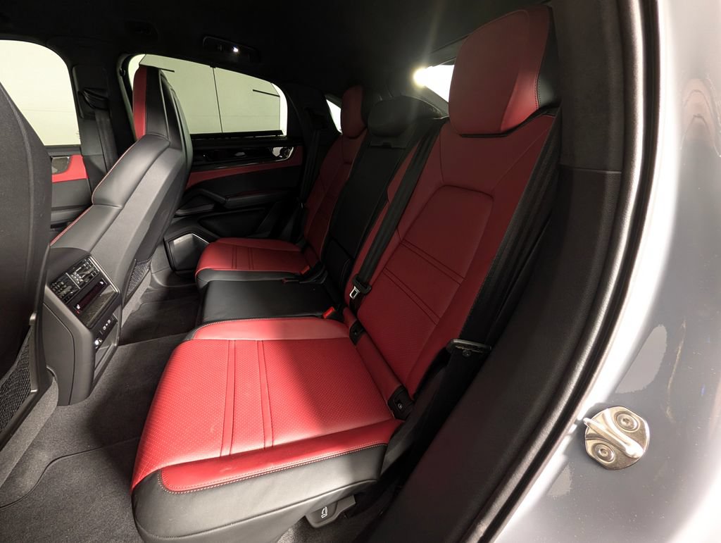 Certified 2026 Porsche Cayenne Turbo GT AWD/4WD image 24