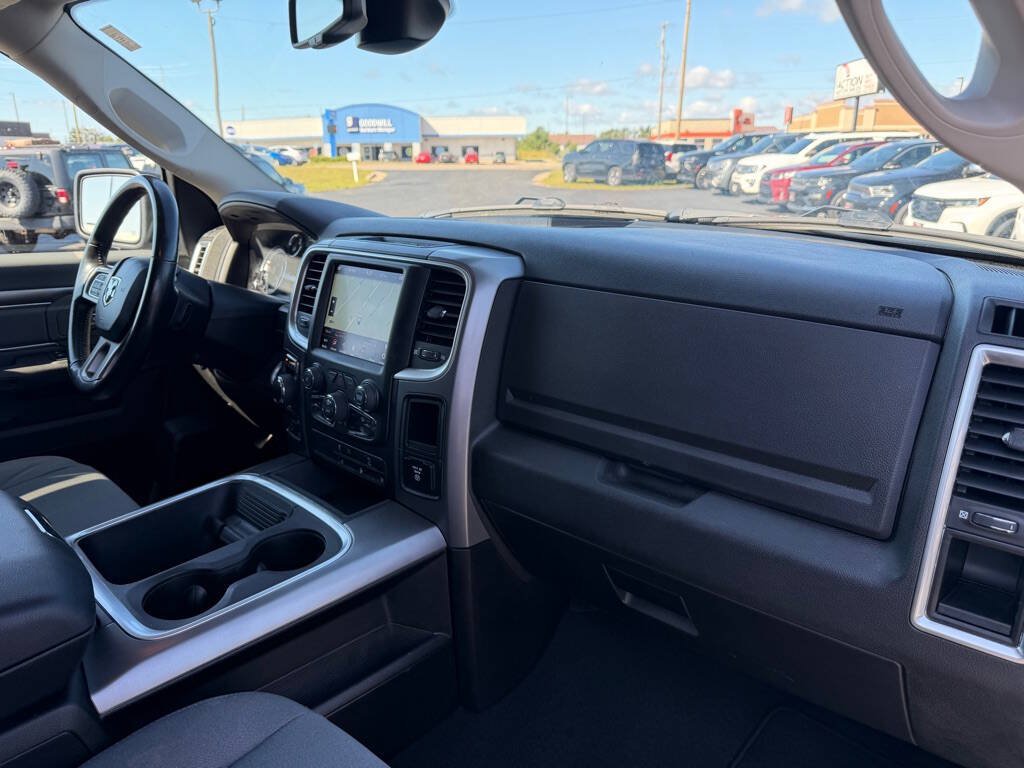 Used 2022 RAM 1500 Classic SLT w/ Electronics Convenience Group AWD/4WD image 56