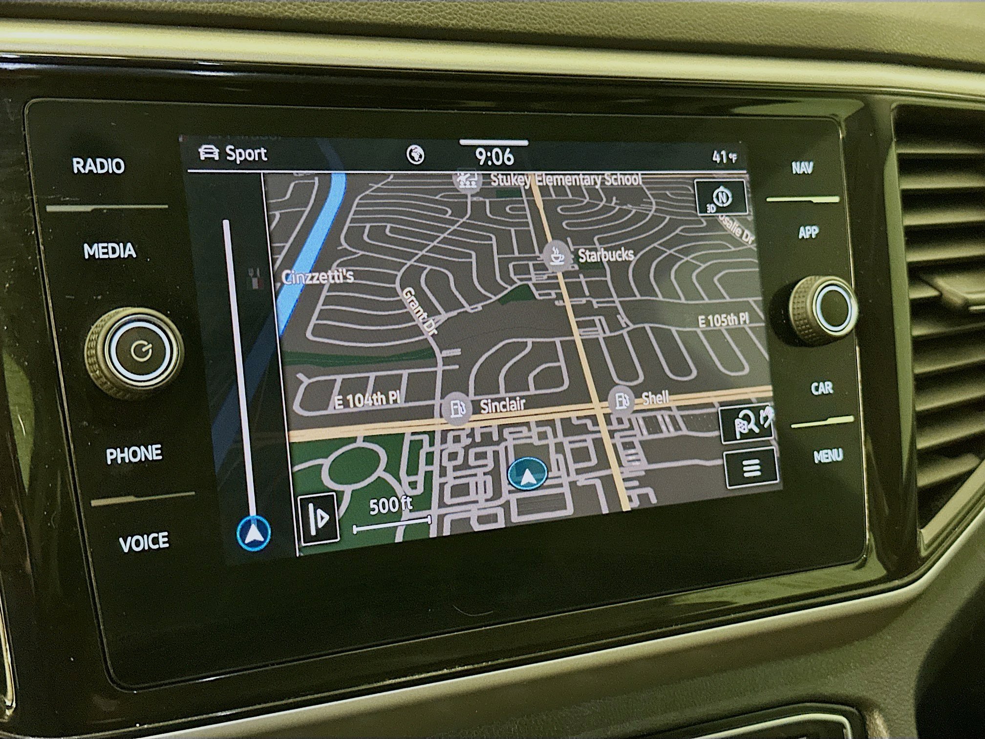 Used 2021 Volkswagen Atlas SEL Premium image 22