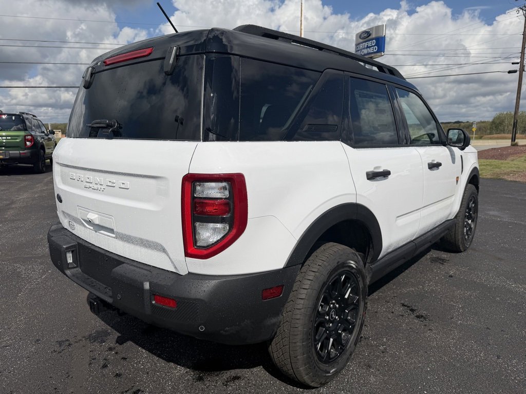 New 2025 Ford Bronco Sport Badlands image 10