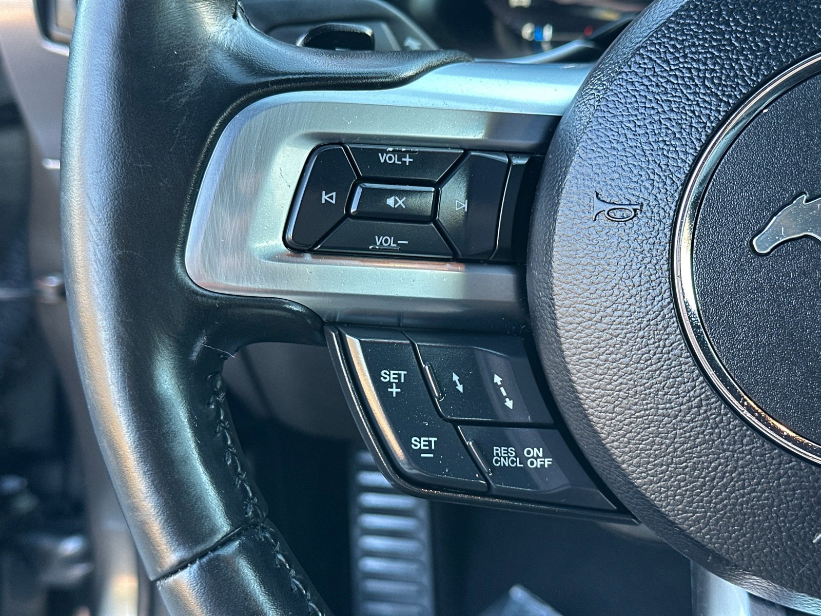 Used 2019 Ford Mustang GT Premium w/ Equipment Group 401A image 22