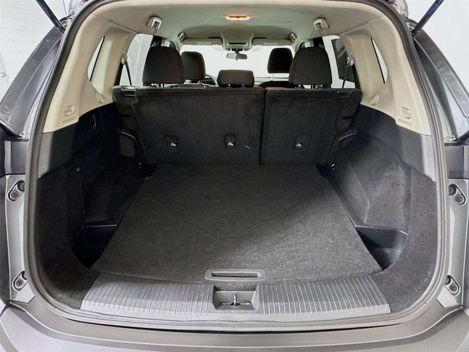 Used 2021 Nissan Rogue S FWD image 20