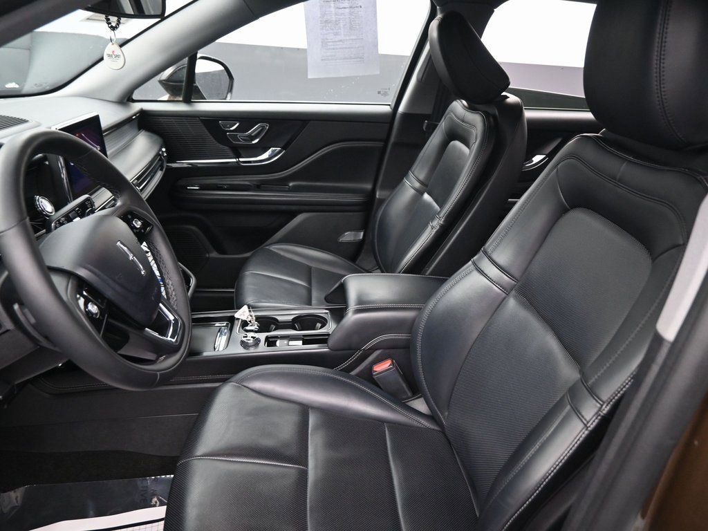 Used 2022 Lincoln Corsair AWD w/ Equipment Group 101A image 23