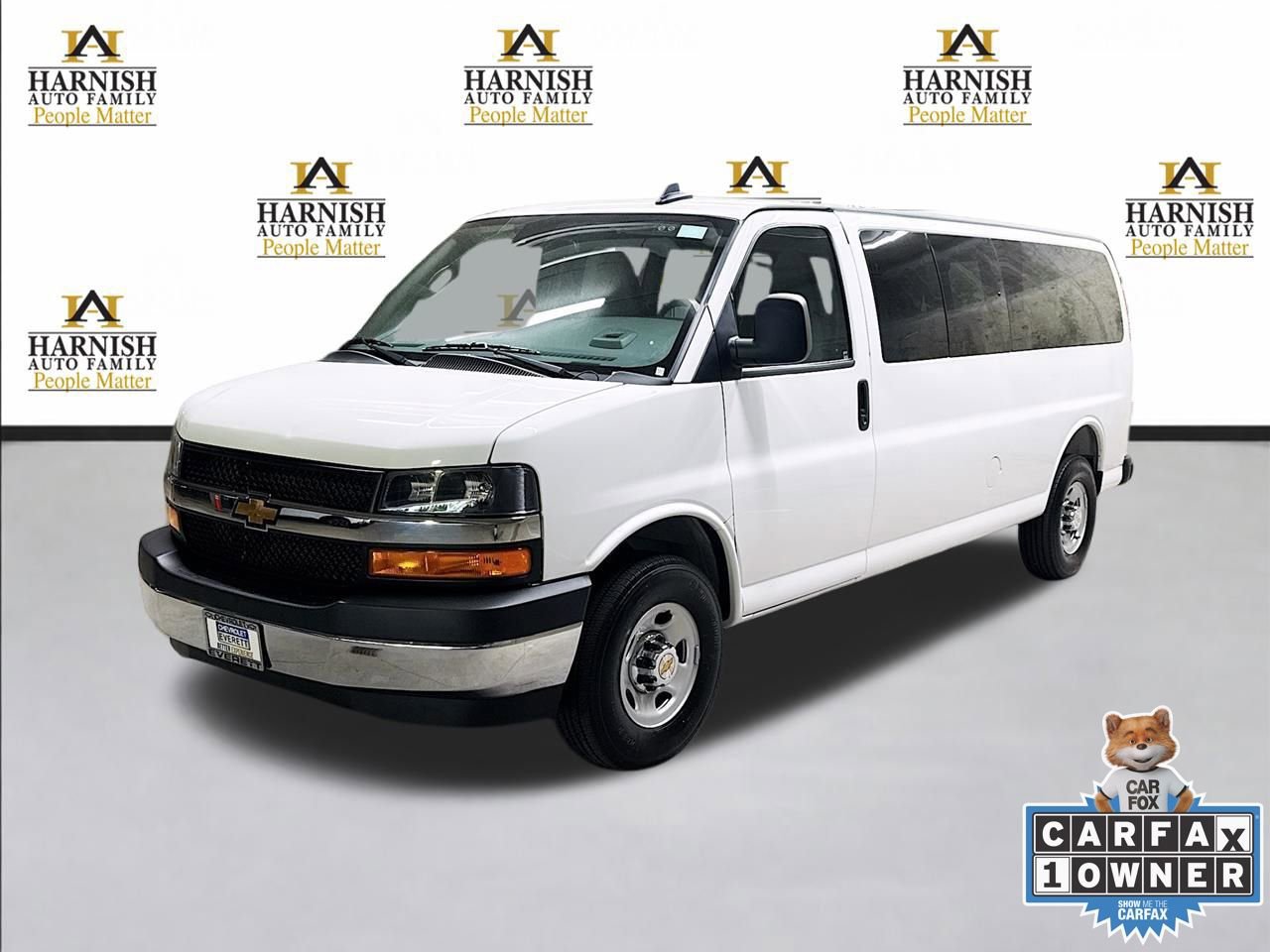 Used 2025 Chevrolet Express 3500 LT w/ LT Preferred Equipment Group RWD image 1