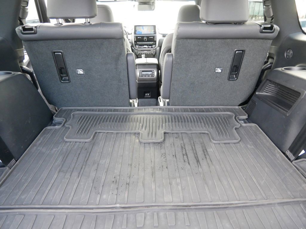 Certified 2023 Lexus GX 460 Premium image 12