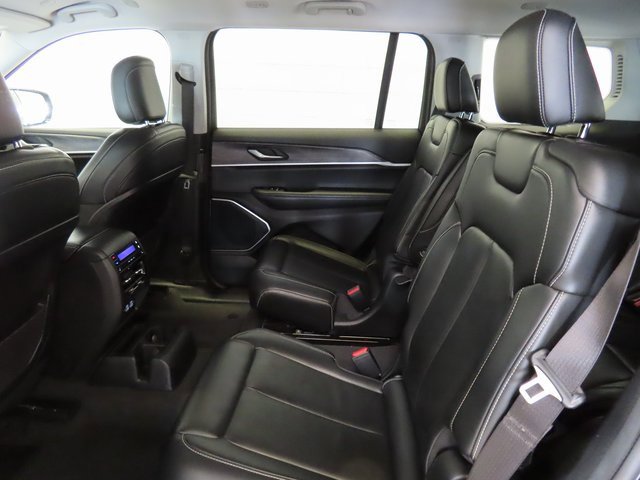 Used 2021 Jeep Grand Cherokee L Limited image 33