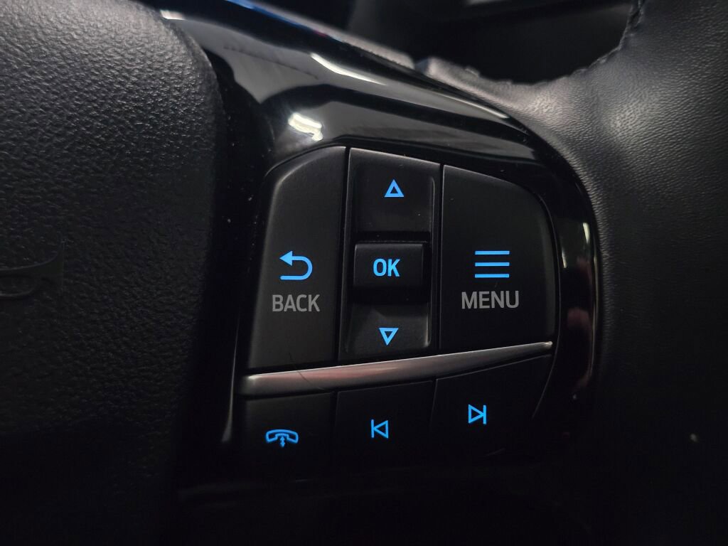 Used 2025 Ford Escape Platinum w/ Premium Technology Package image 40