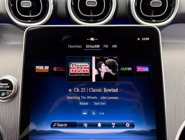 Used 2026 Mercedes-Benz GLC 300 4MATIC image 21