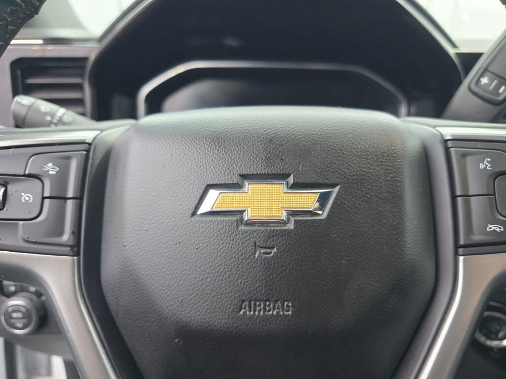Used 2024 Chevrolet Silverado 3500 LT image 29