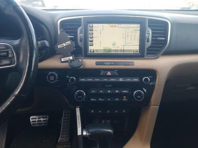 Used 2017 Kia Sportage SX image 16