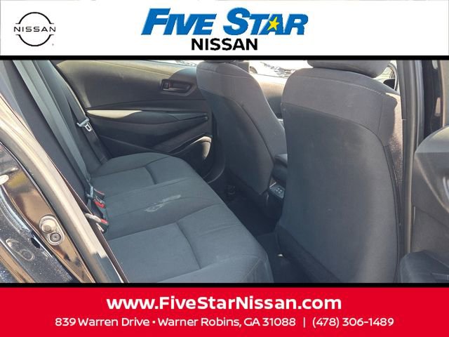 Used 2025 Toyota Corolla LE image 16