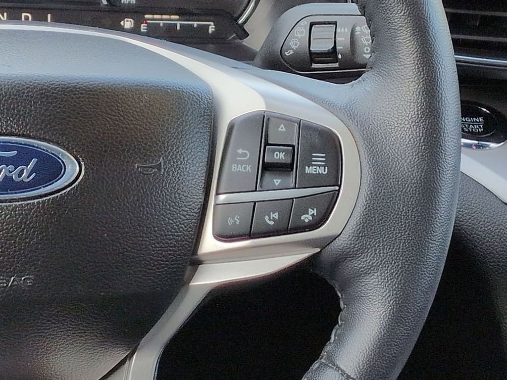 Used 2023 Ford Explorer XLT w/ Equipment Group 202A image 25