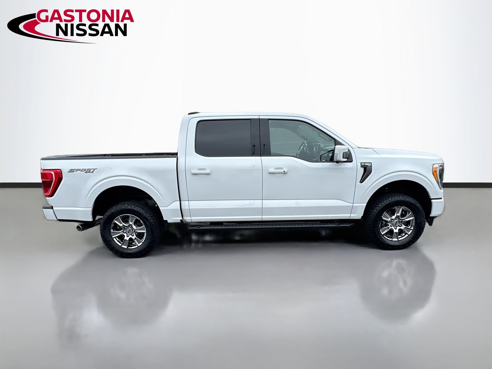 Used 2021 Ford F150 XLT w/ Equipment Group 302A High image 10