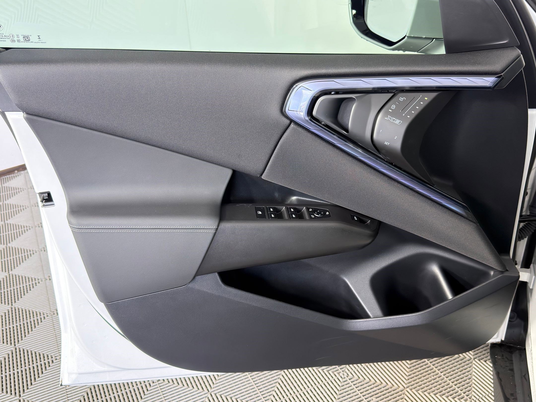 Used 2025 BMW X3 xDrive30i w/ Premium Package image 20