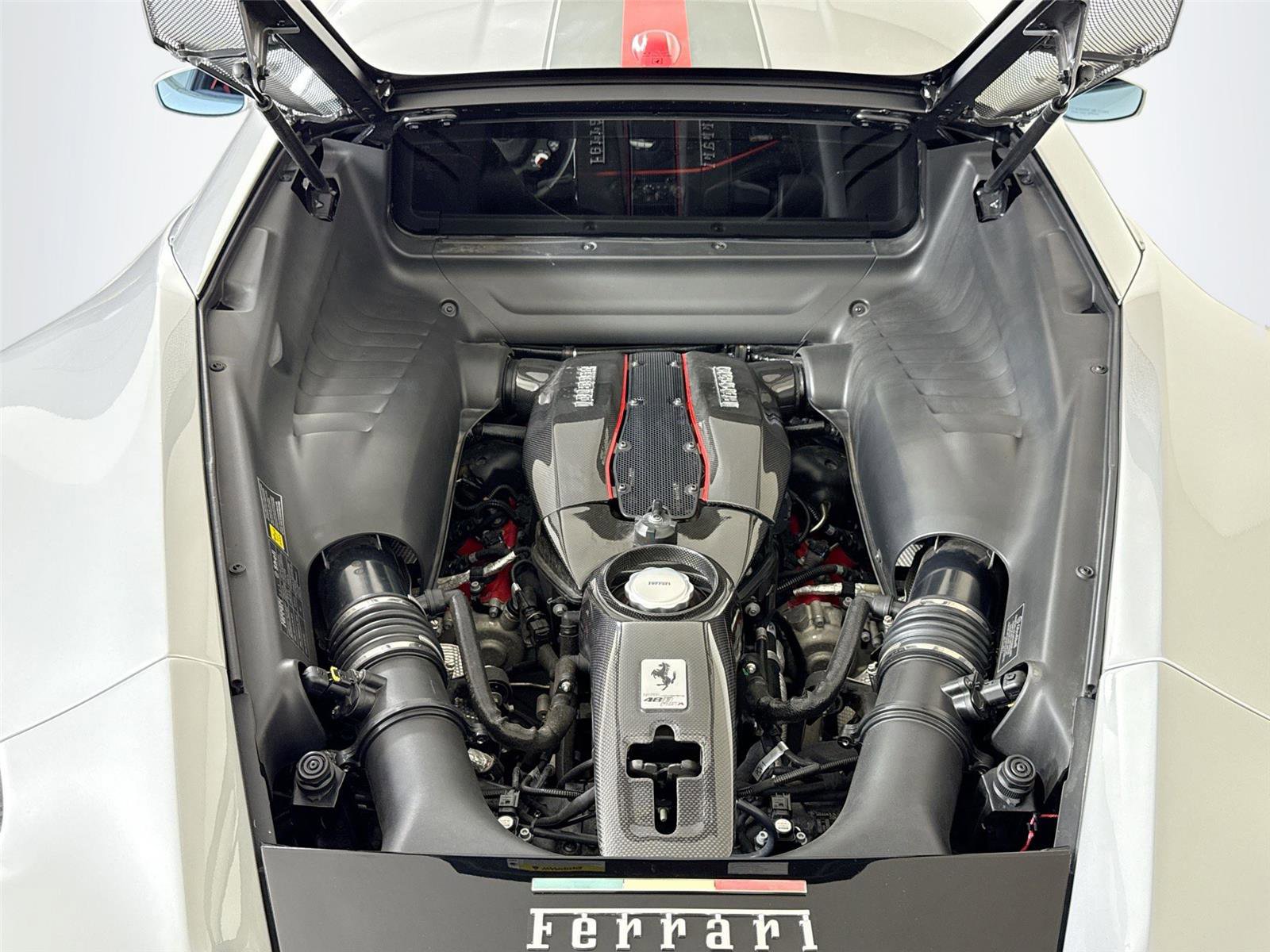 Used 2019 Ferrari 488 Pista Coupe image 26