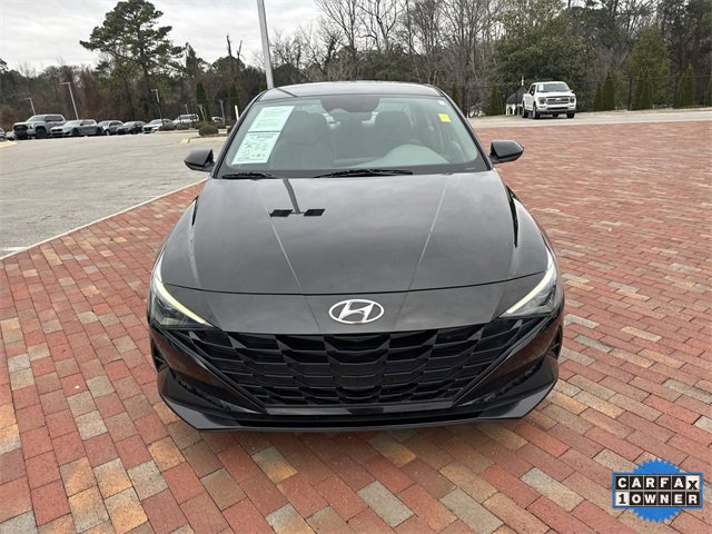 Used 2023 Hyundai Elantra SEL image 31