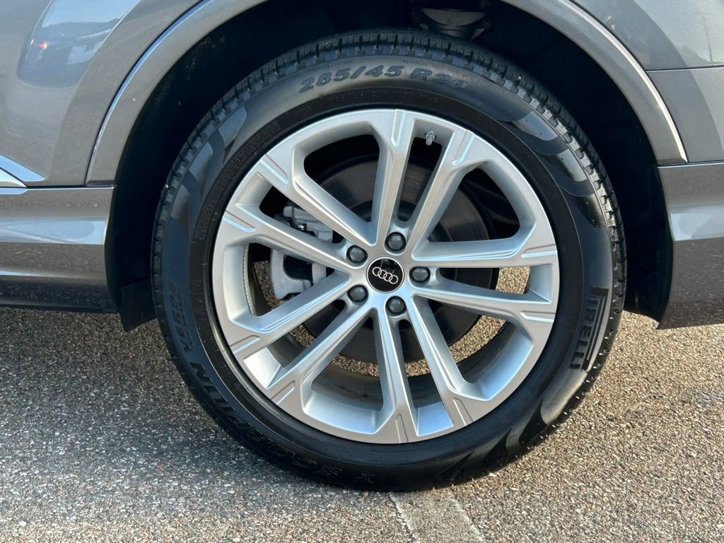 Used 2025 Audi Q7 3.0T Prestige image 67
