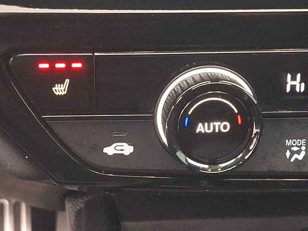 Used 2025 Honda Accord Sport image 24