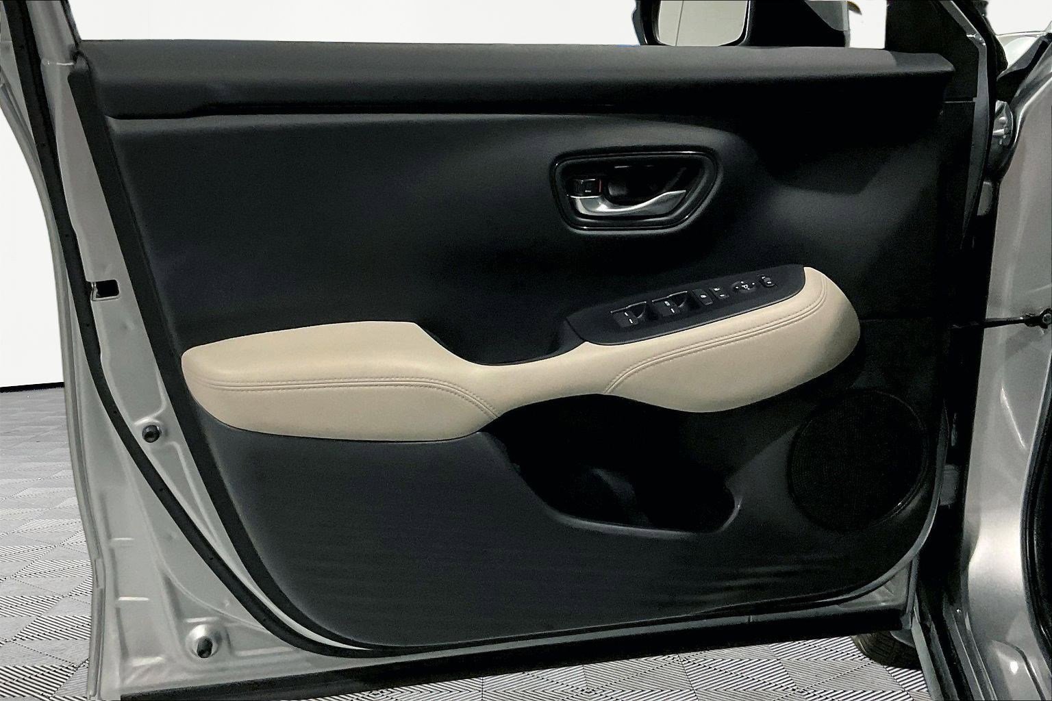 Used 2026 Honda HR-V LX image 19