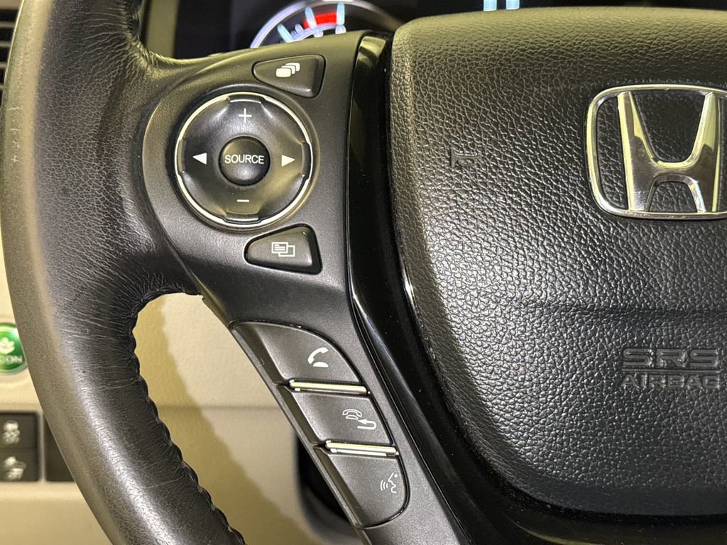 Used 2018 Honda Pilot Touring image 35