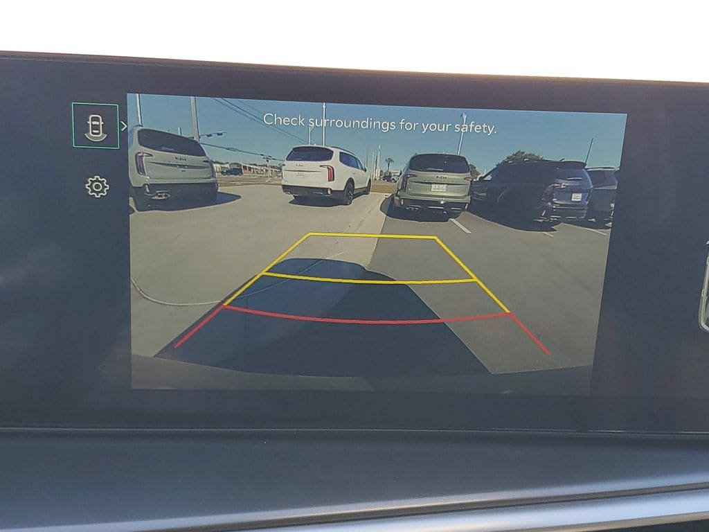 New 2026 Kia Sorento S w/ S Panoramic Sunroof Package FWD image 17