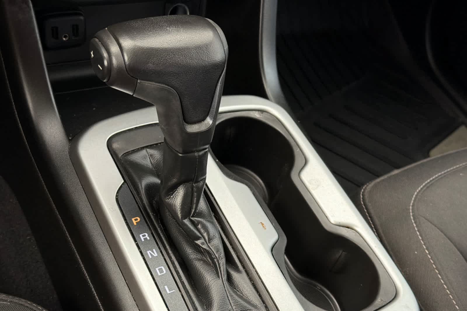 Used 2021 Chevrolet Colorado LT w/ LT Convenience Package RWD image 21