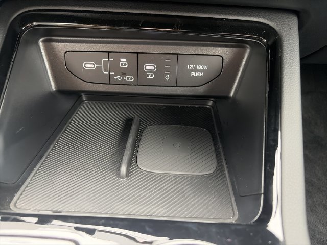 Used 2026 Kia K5 GT FWD image 28