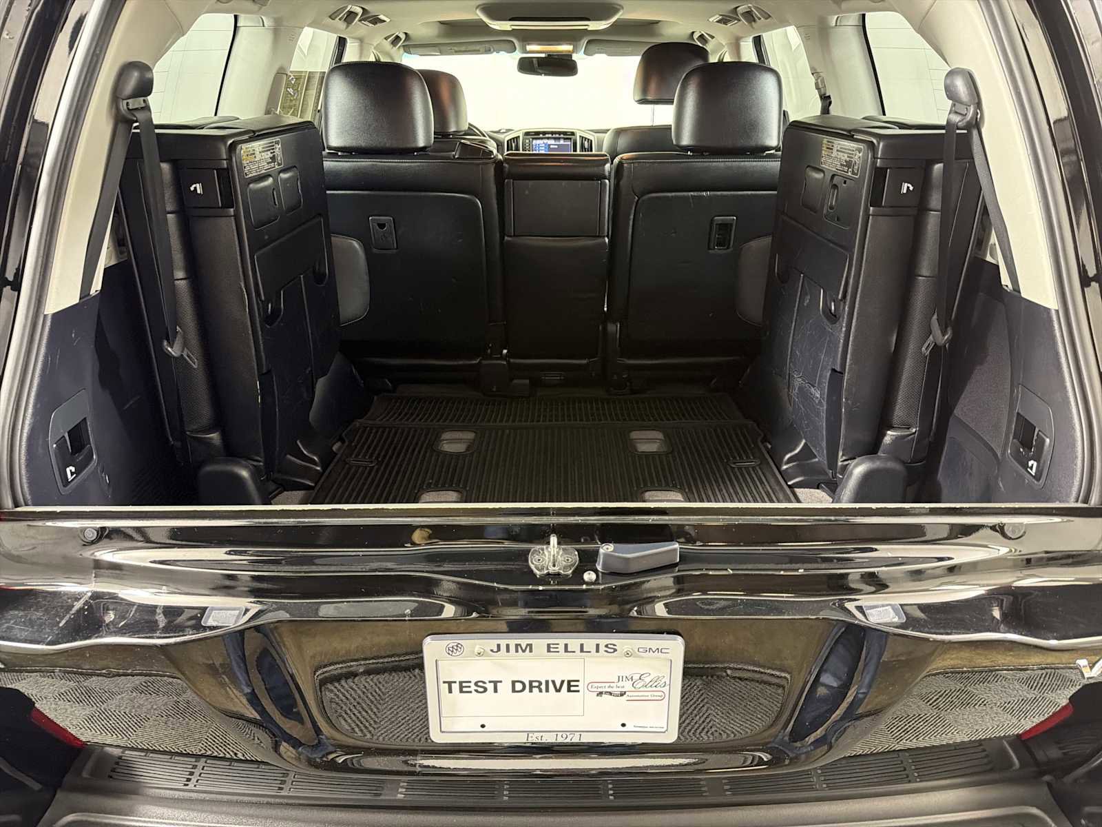 Used 2015 Toyota Land Cruiser AWD/4WD image 16