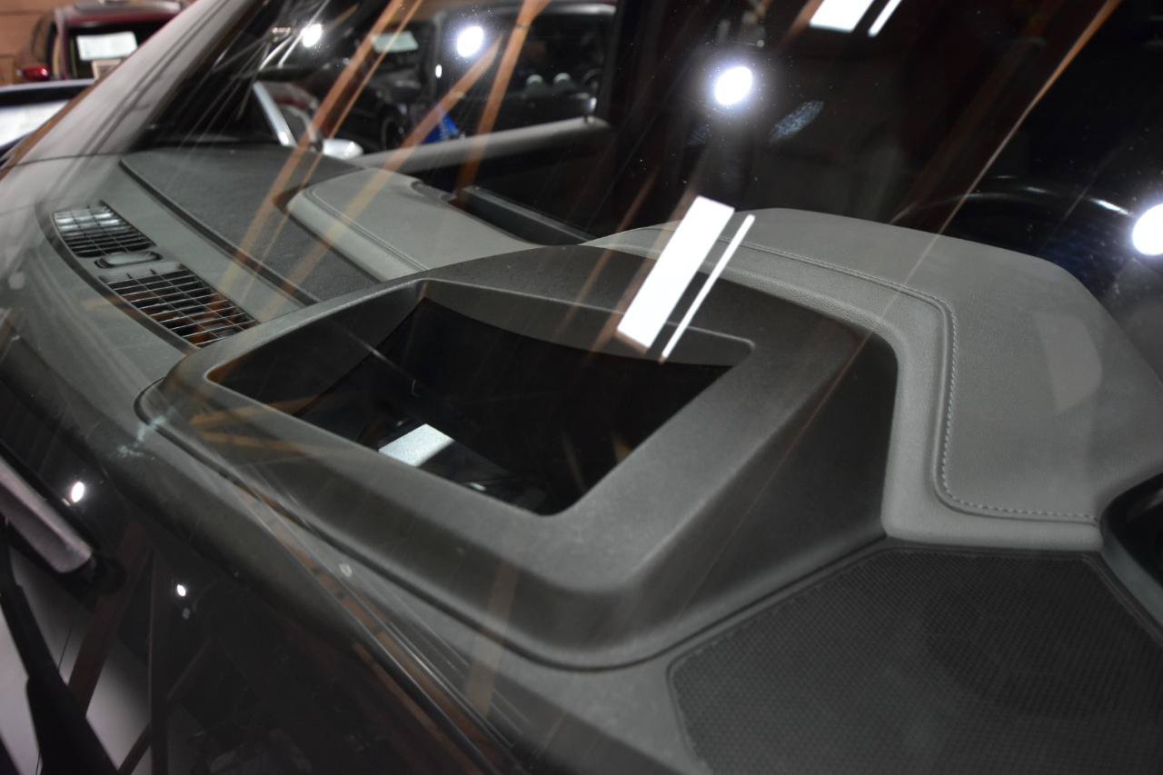 Used 2022 Chevrolet Silverado 1500 LTZ w/ LTZ Premium Package AWD/4WD image 25