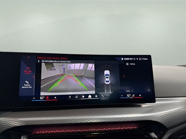 Used 2025 BMW 330i xDrive Sedan image 21