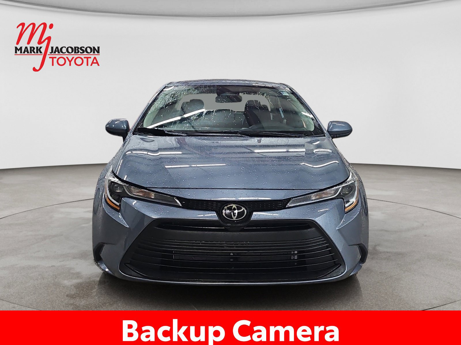 Used 2025 Toyota Corolla LE FWD image 3