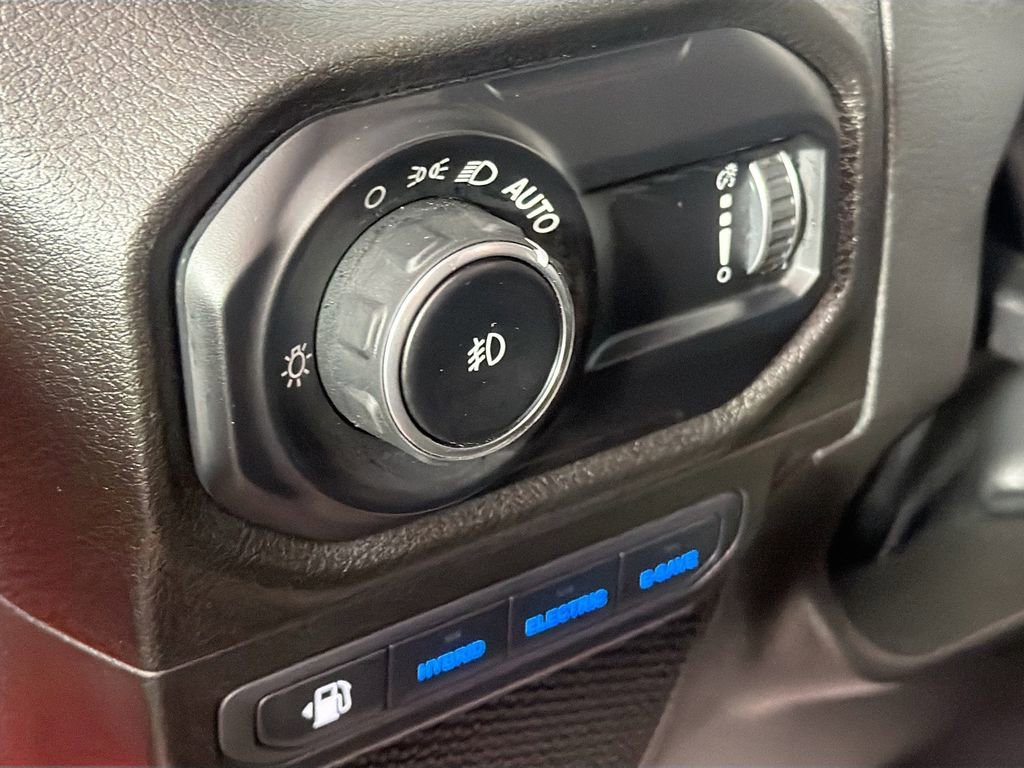 Used 2025 Jeep Wrangler Unlimited Sport S 4xe AWD/4WD image 10