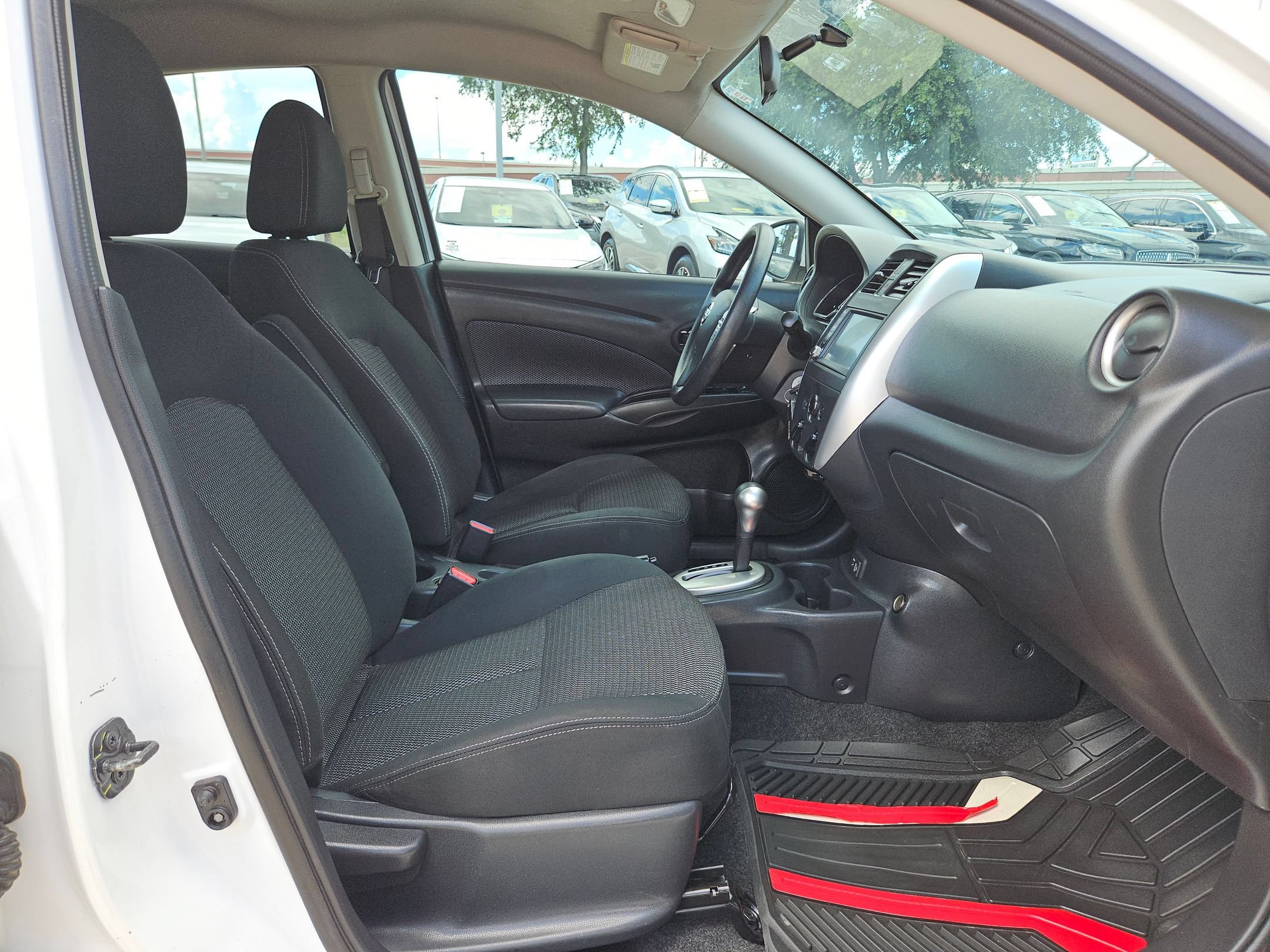 Used 2019 Nissan Versa SV FWD image 28