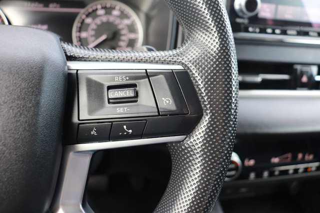 Used 2024 Mitsubishi Outlander ES image 19