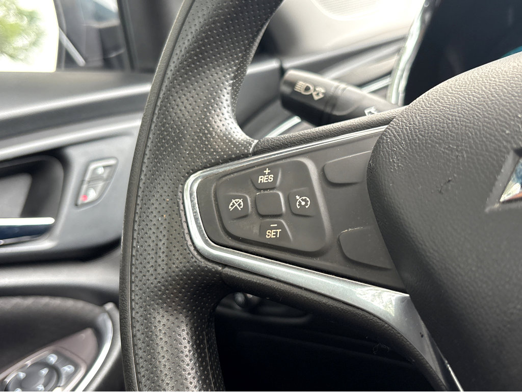 Used 2021 Chevrolet Malibu LT FWD image 15