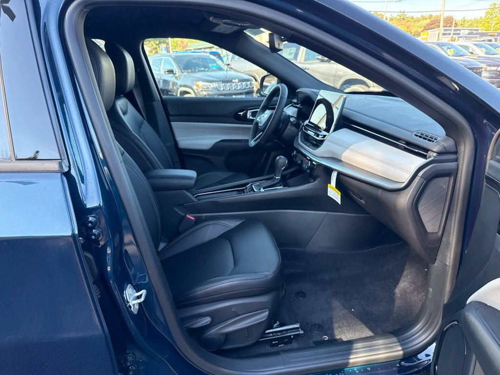 New 2026 Jeep Compass Limited AWD/4WD image 25