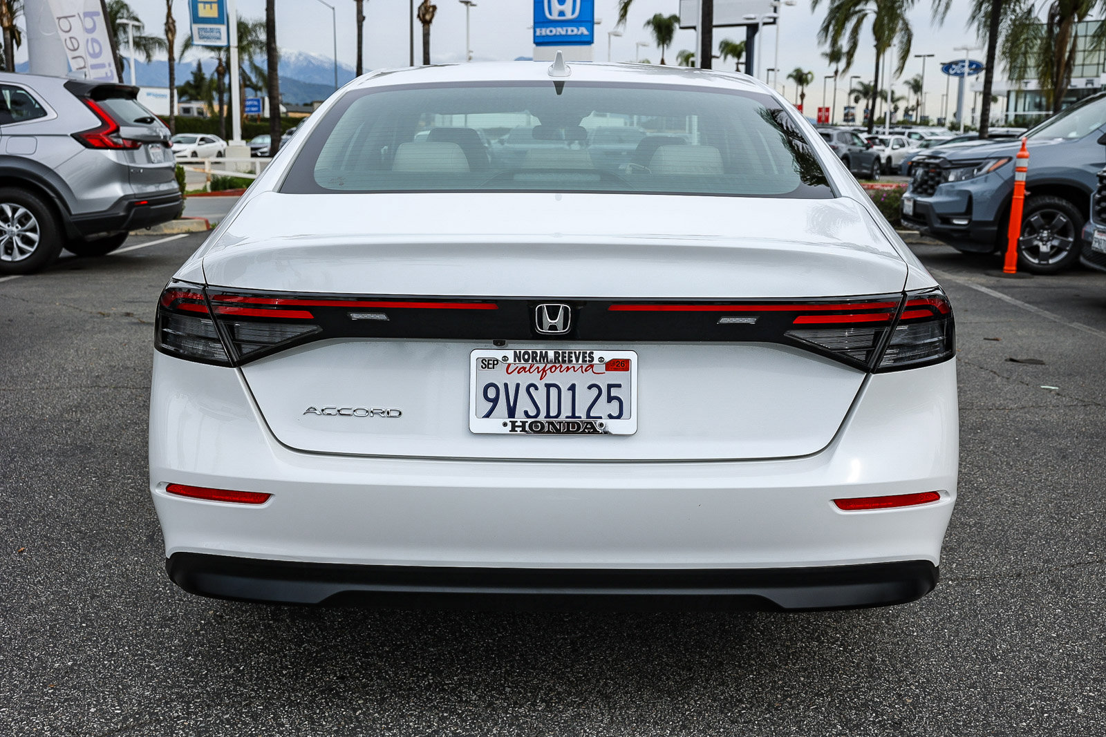 Used 2025 Honda Accord LX image 6