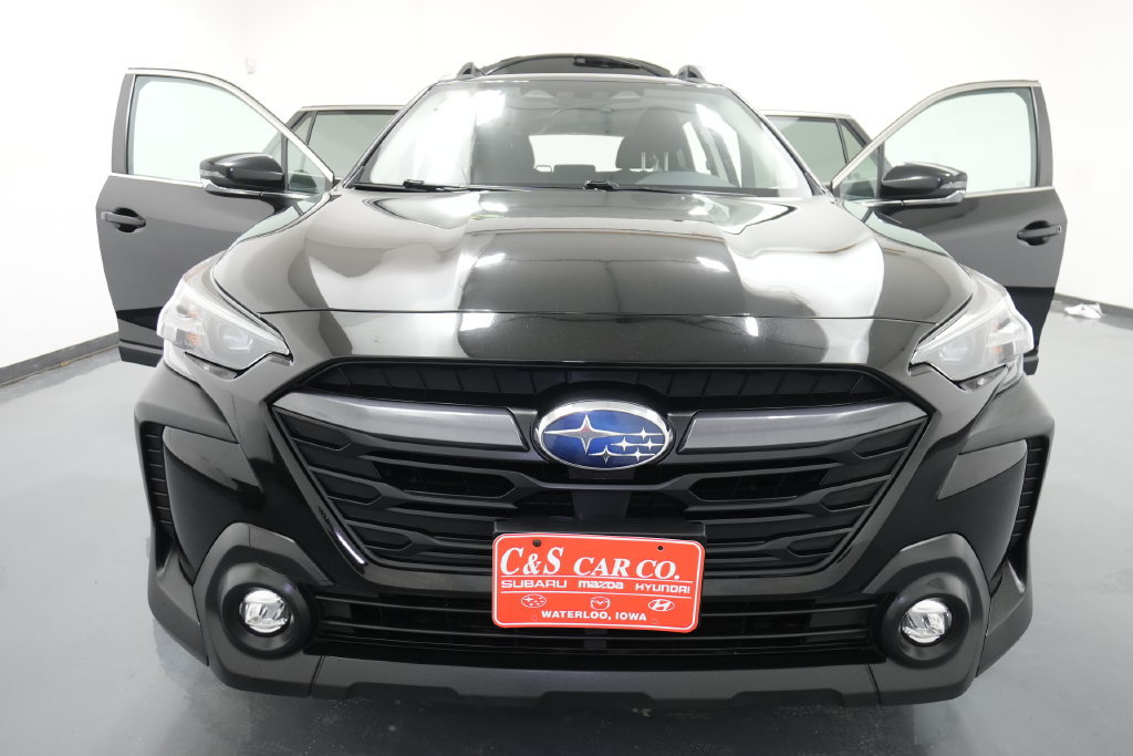 Used 2023 Subaru Outback Premium AWD/4WD image 28