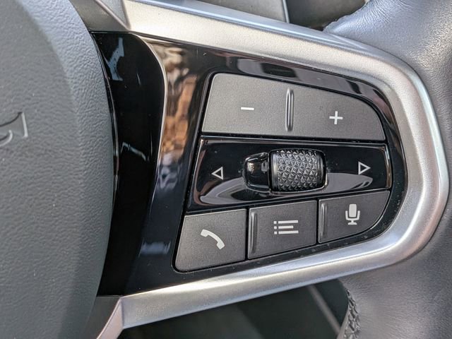 Used 2025 BMW 330i Sedan w/ M Sport Package RWD image 28