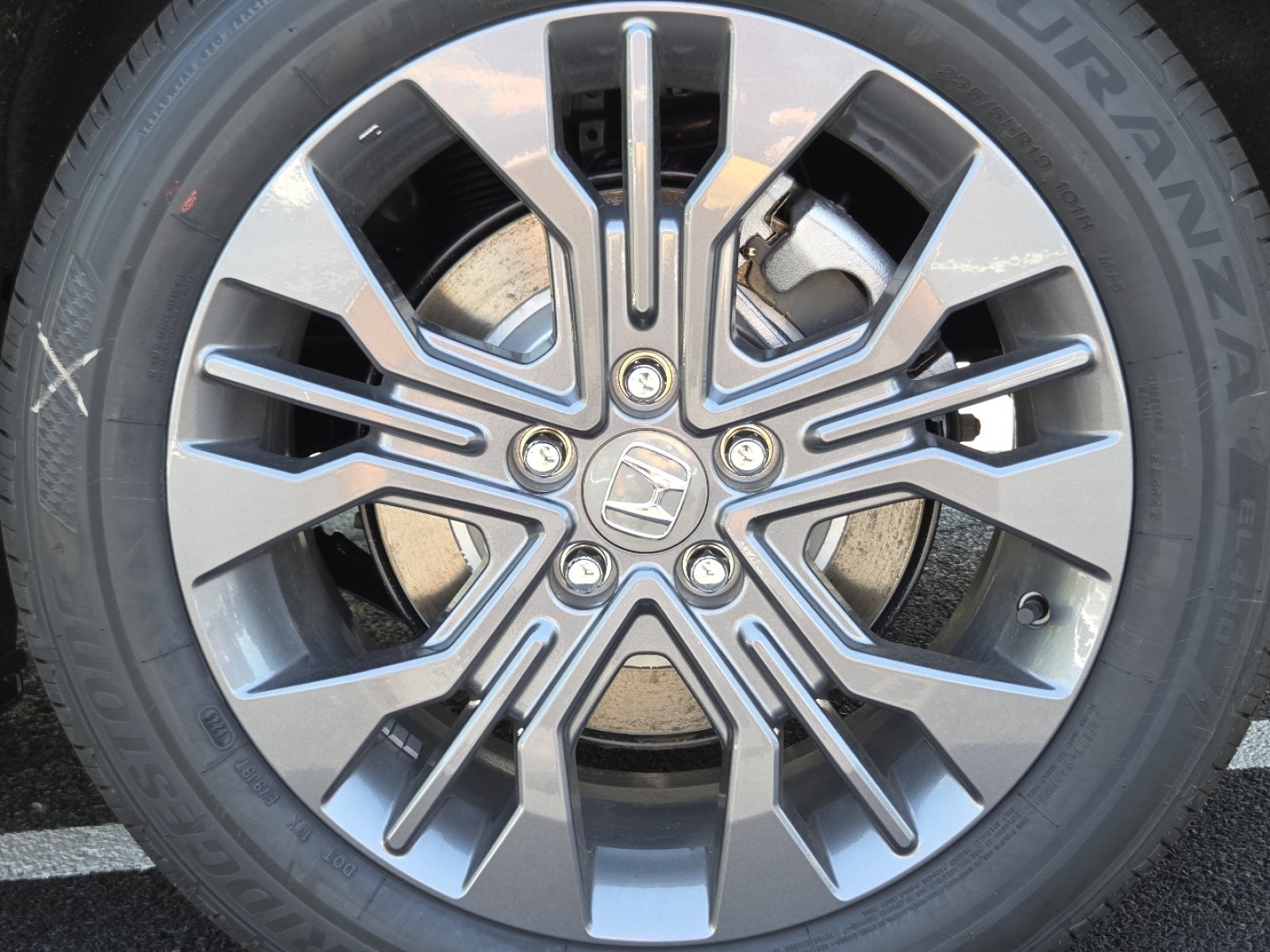 New 2026 Honda Odyssey Touring image 15