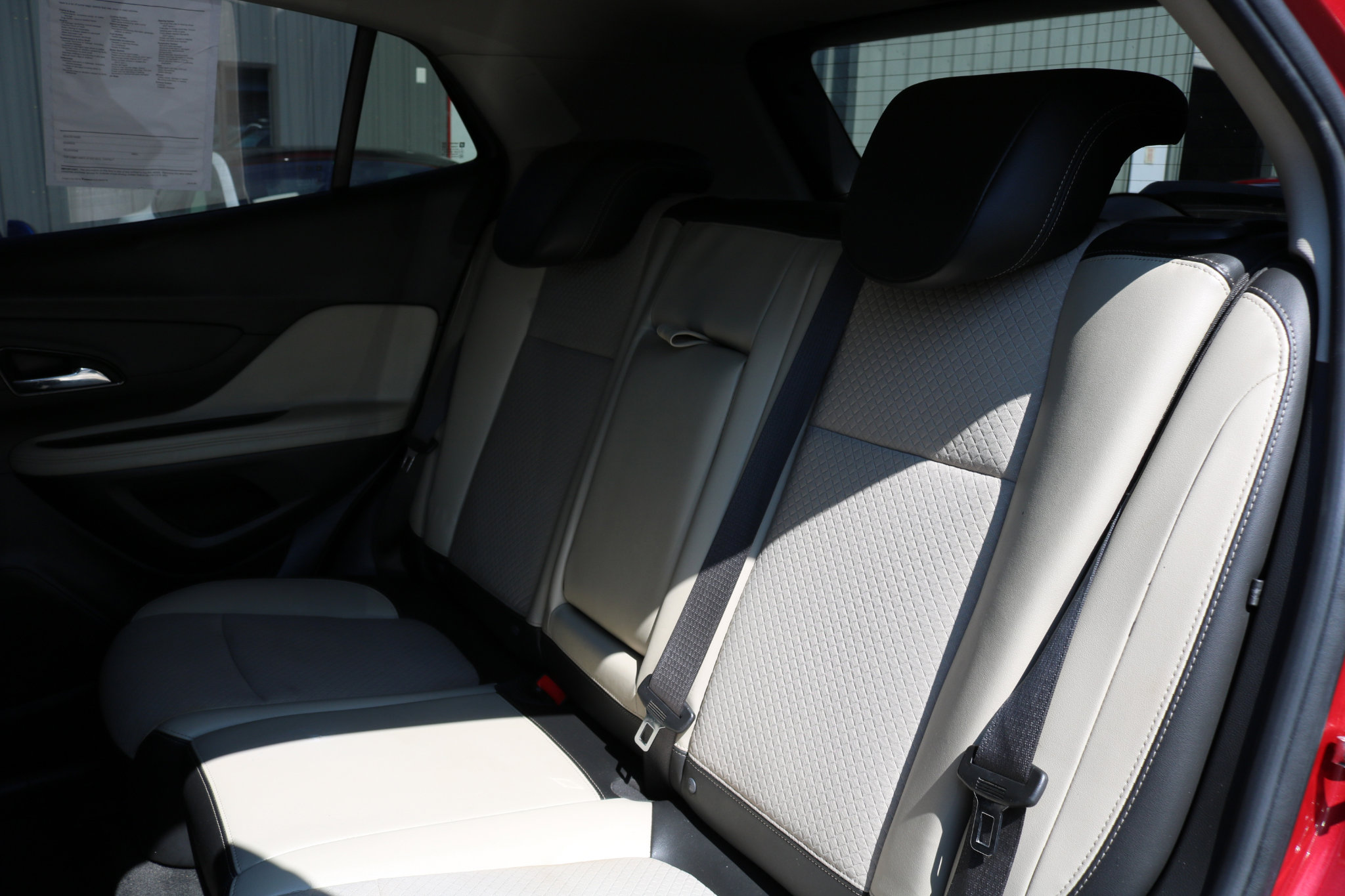 Used 2018 Buick Encore Preferred image 36