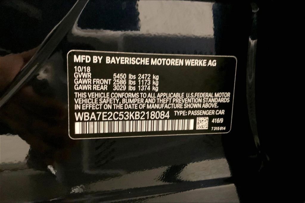 Used 2019 BMW 740i w/ Executive Package RWD image 32
