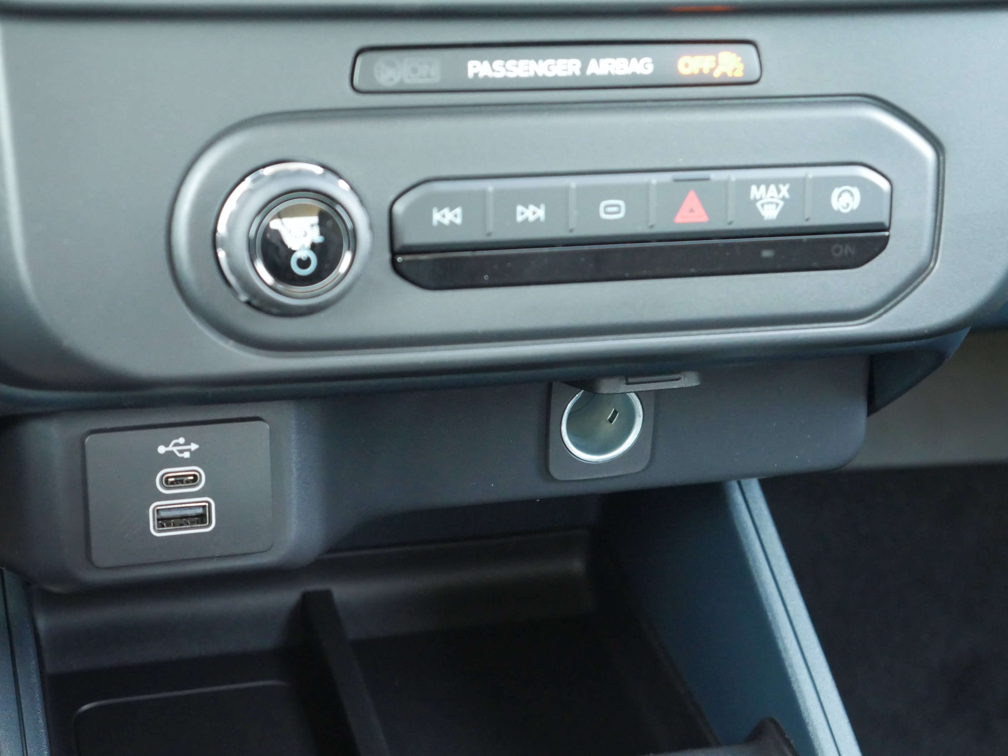 New 2026 Ford Maverick XL w/ 4K Tow Package image 13