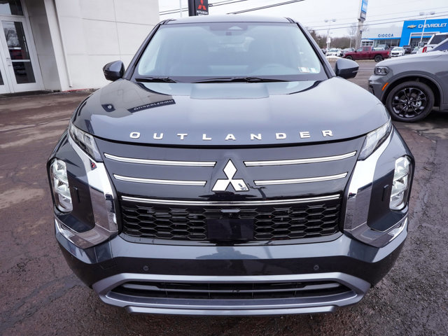 New 2026 Mitsubishi Outlander SE AWD/4WD image 2