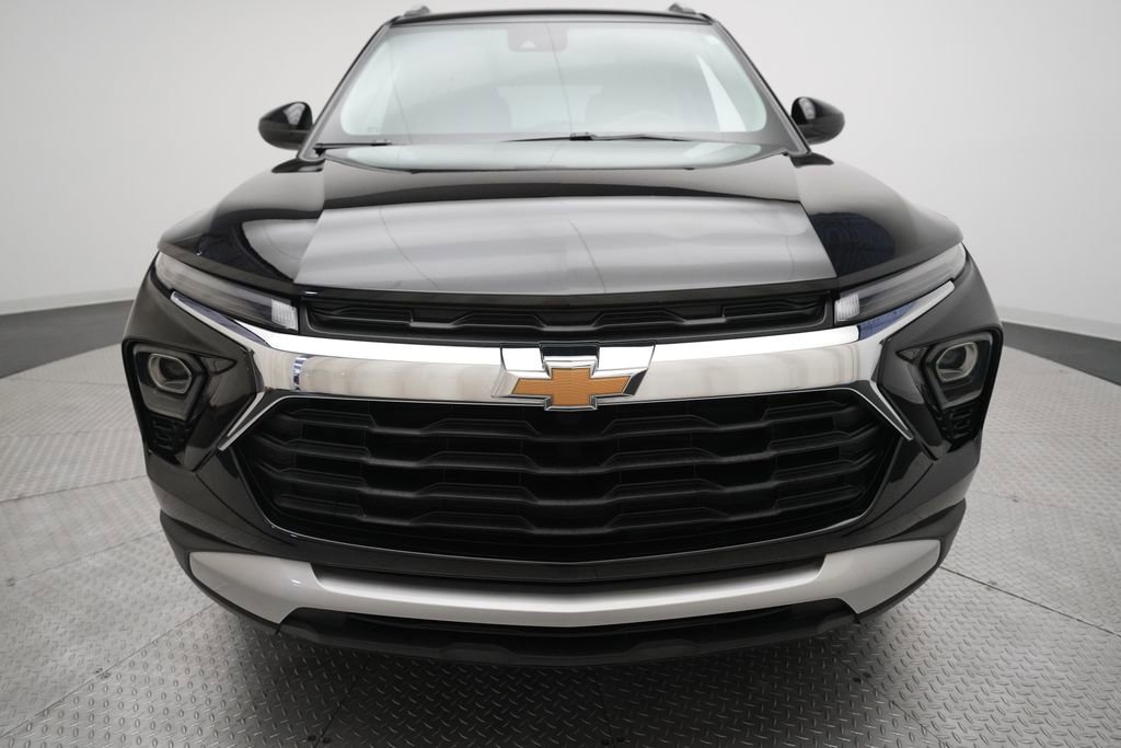 Used 2025 Chevrolet TrailBlazer LT AWD/4WD image 21